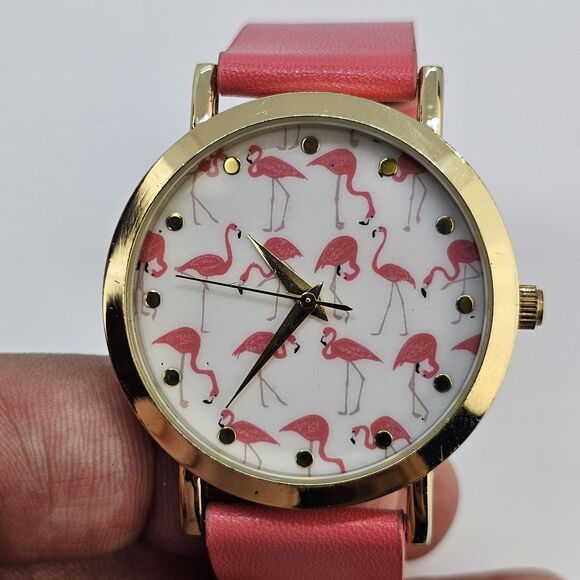 37MM Women's Watch Flamingo Dial Pink Faux Leather Bands New Battery - Picture 1 of 13